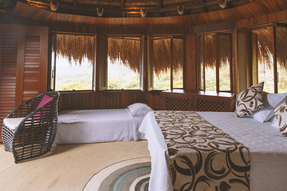 ecohabs tequendama playa canaveral parque tayrona