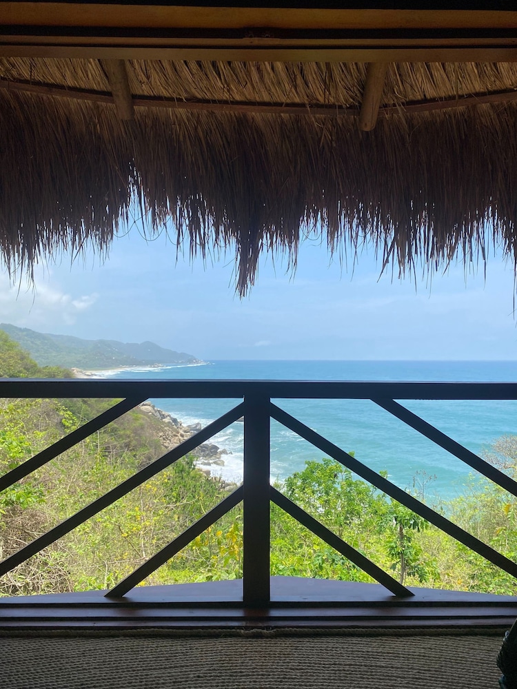 ecohabs tequendama playa canaveral parque tayrona