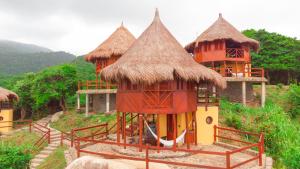 ecohabs tequendama playa canaveral parque tayrona