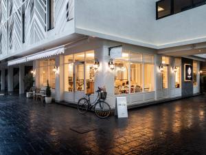 lucky hotel bangkok sukhumvit 26