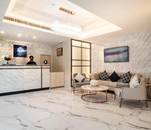 lucky hotel bangkok sukhumvit 26