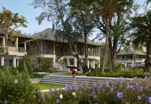 charras bhawan hotel and residences