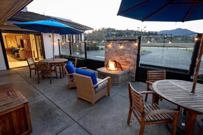 holiday inn express mill valley san francisco area by ihg