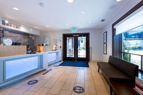 holiday inn express mill valley san francisco area by ihg