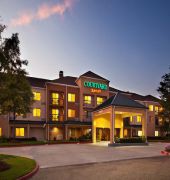 courtyard by marriott baton rouge siegen lane