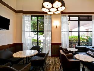 hyatt place baton rouge i 10