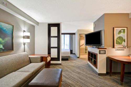 hyatt place baton rouge i 10