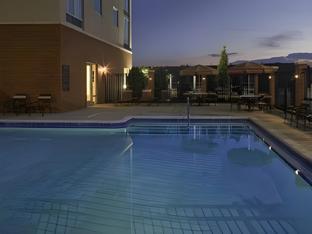 hyatt place baton rouge i 10