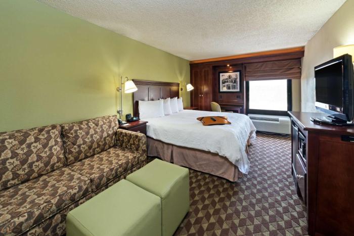 hampton inn baton rouge i 10 and college dr