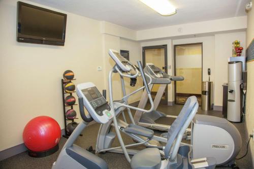 hampton inn baton rouge i 10 and college dr
