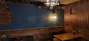 the waterside bar rooms and restaurant