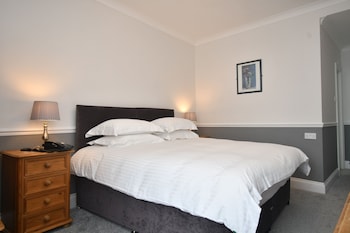 tenby house