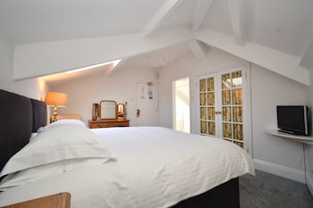 tenby house