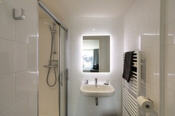 ty hotel milford waterfront