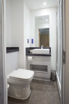 ty hotel milford waterfront