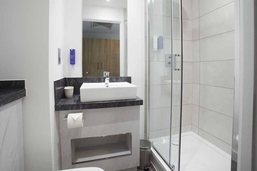 ty hotel milford waterfront