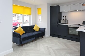 no1 luxury service apartments