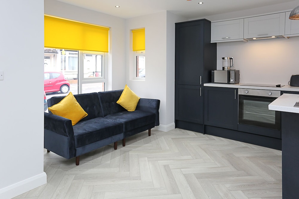 no1 luxury service apartments