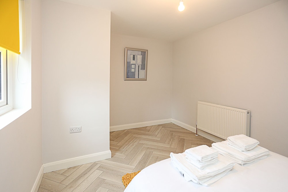 no1 luxury service apartments