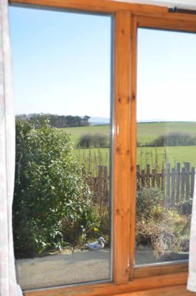 orchard house lodges by ecohuman