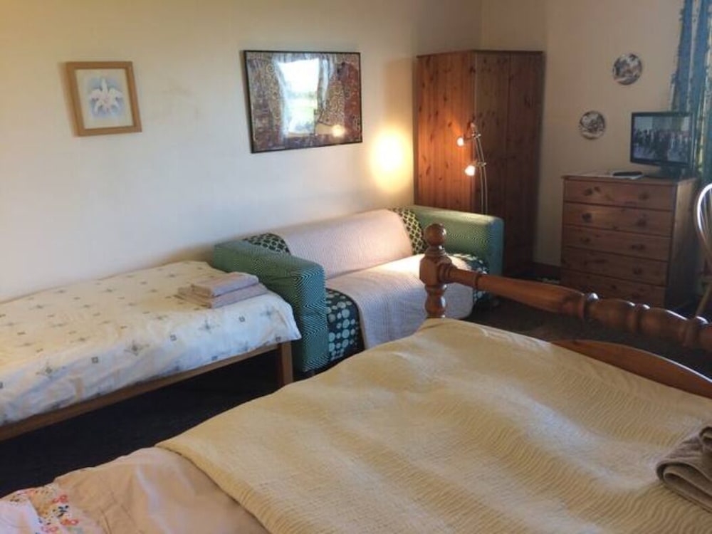 orchard house lodges by ecohuman