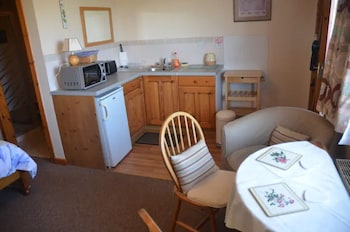 orchard house lodges by ecohuman