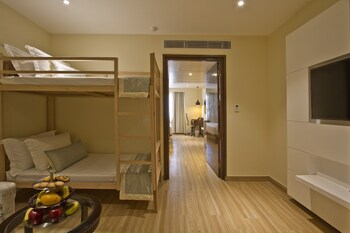 aatmayog luxury manor manali by blueko hotels