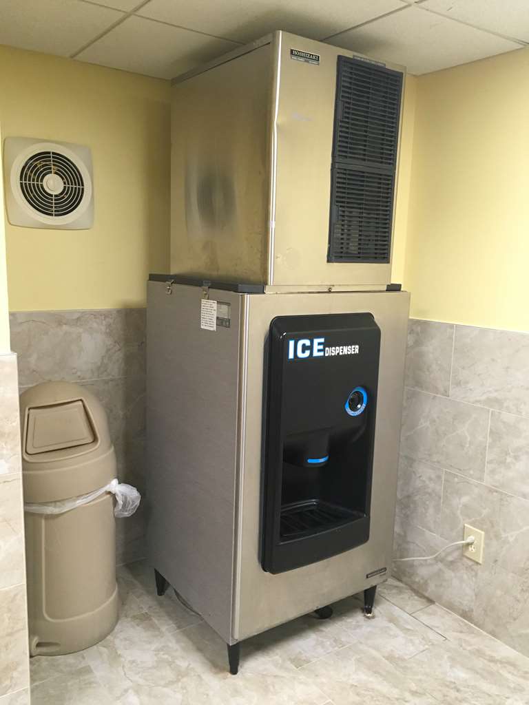all seasons inn and suites