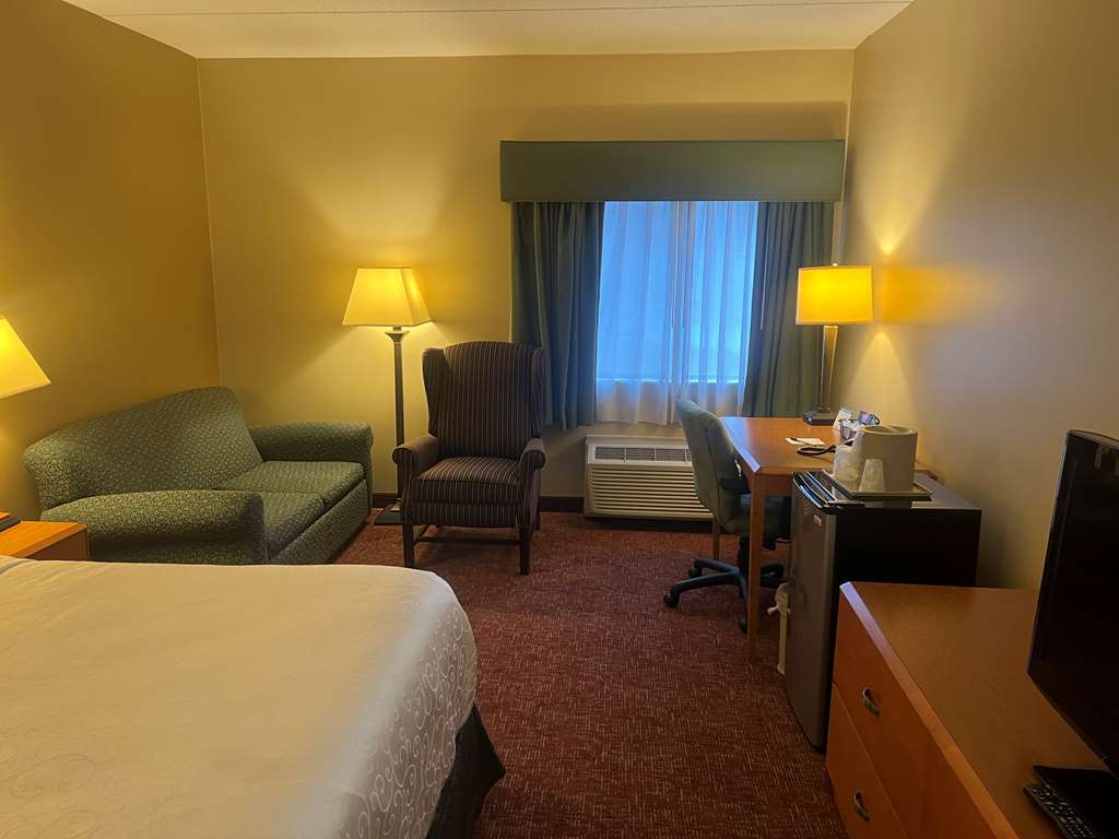 all seasons inn and suites