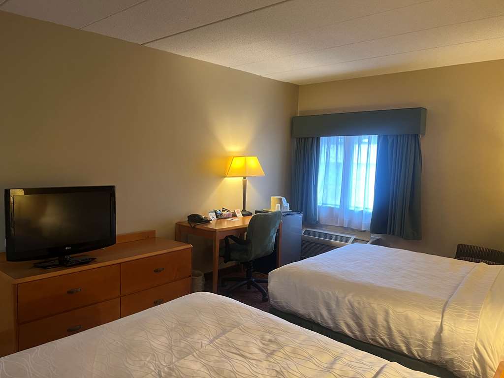 all seasons inn and suites