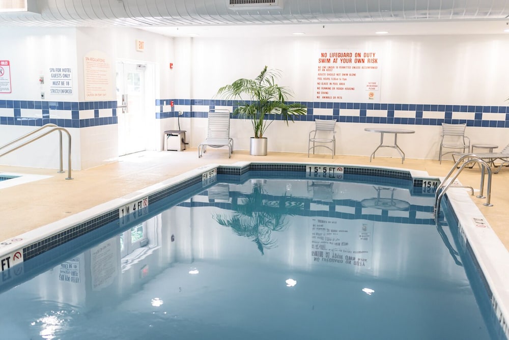 holiday inn express hotel and suites warwick providence arpt by ihg