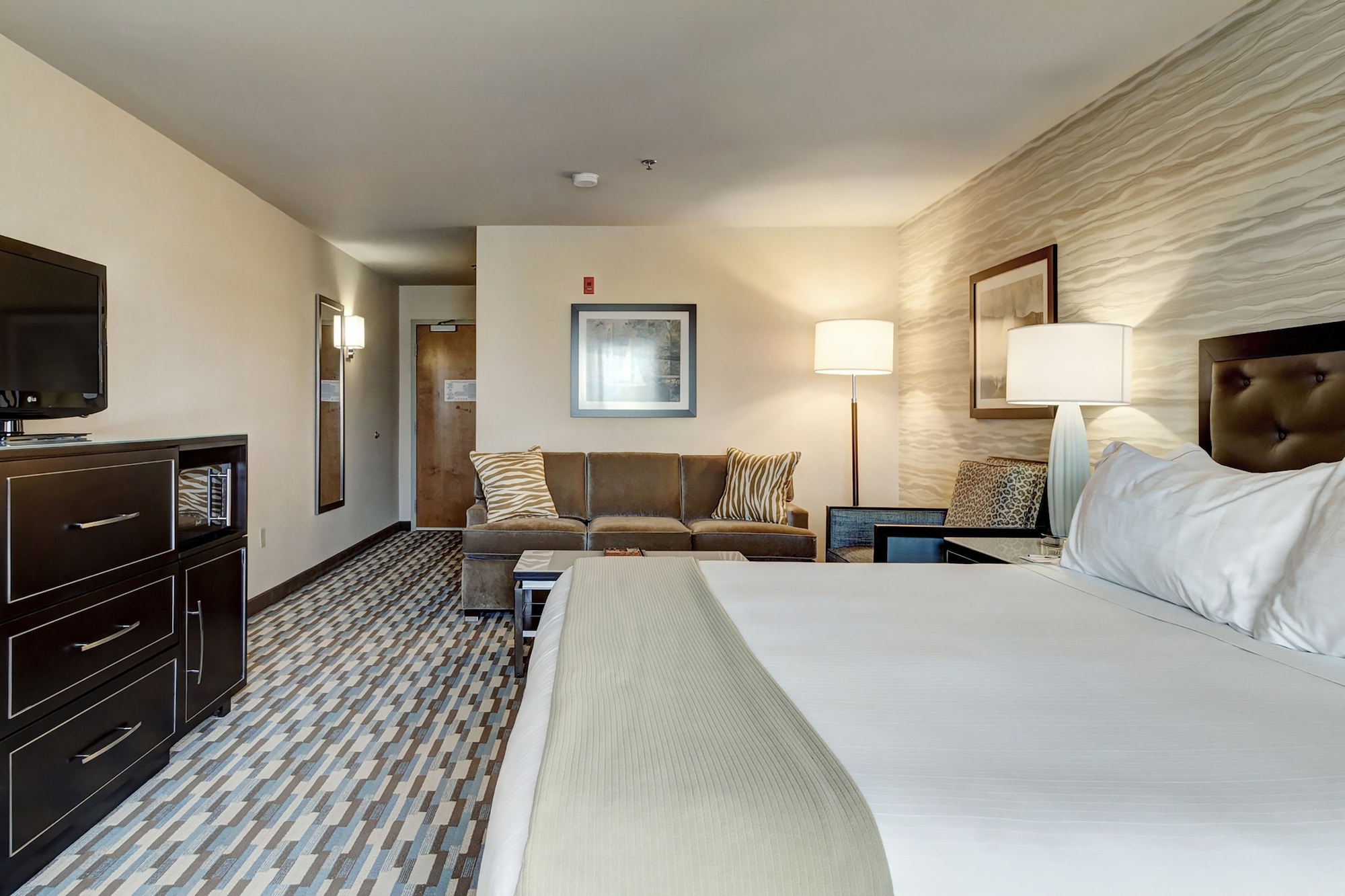 holiday inn express hotel and suites warwick providence arpt by ihg