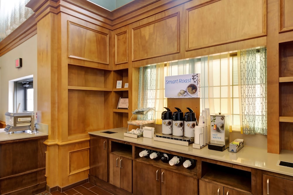 holiday inn express hotel and suites warwick providence arpt by ihg