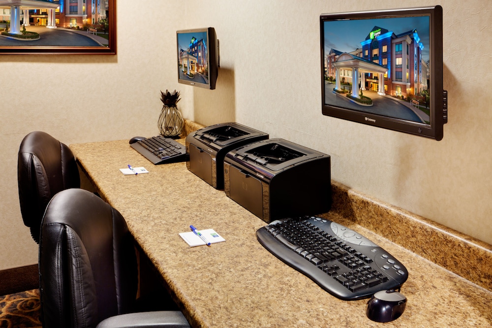 holiday inn express hotel and suites warwick providence arpt by ihg
