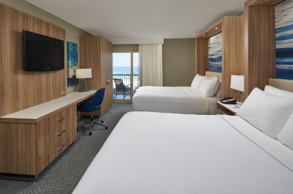 crowne plaza melbourne oceanfront by ihg
