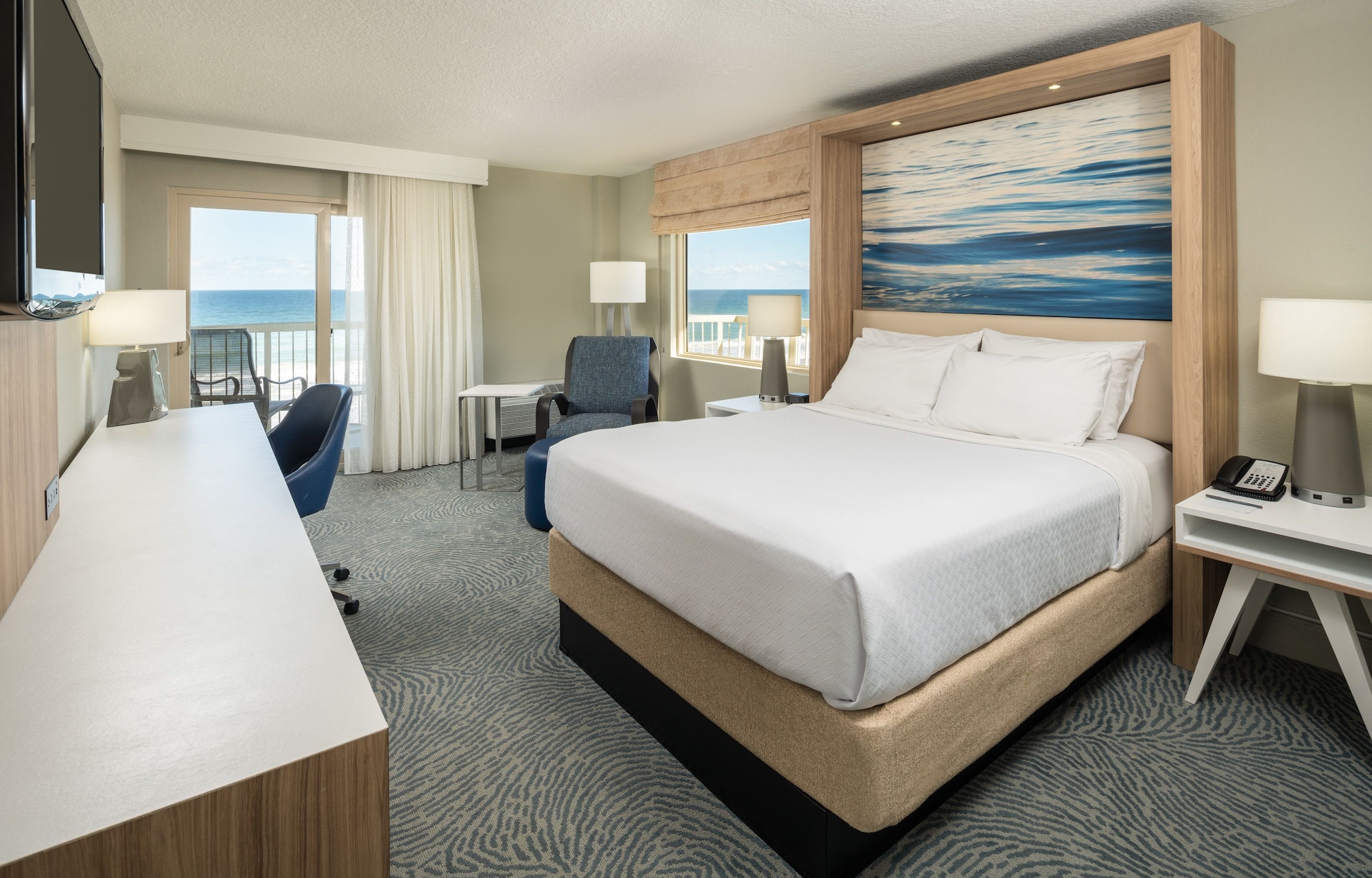 crowne plaza melbourne oceanfront by ihg