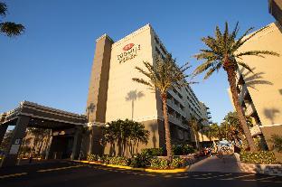 crowne plaza melbourne oceanfront by ihg