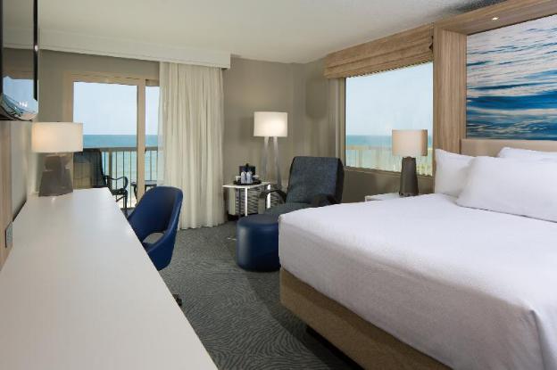 crowne plaza melbourne oceanfront by ihg