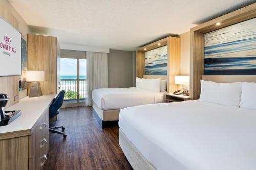 crowne plaza melbourne oceanfront by ihg