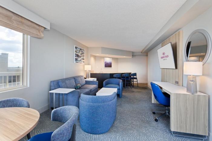 crowne plaza melbourne oceanfront by ihg
