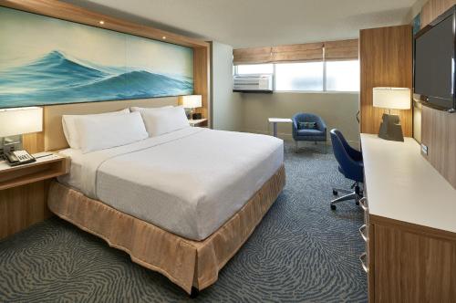 crowne plaza melbourne oceanfront by ihg