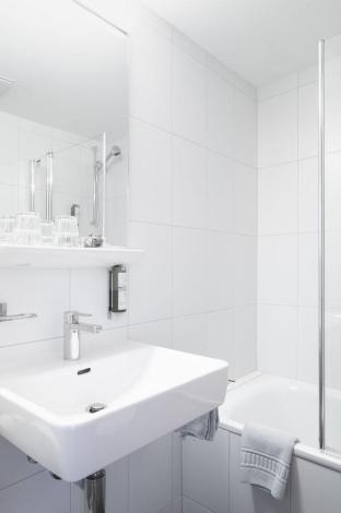 Hotel Schwarzsee,Visp>>Valtournenche,3 star