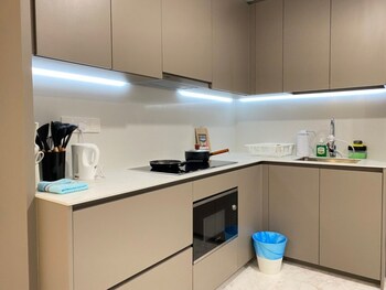 eaton serviced suite klcc