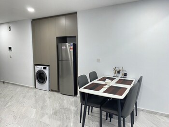 eaton serviced suite klcc