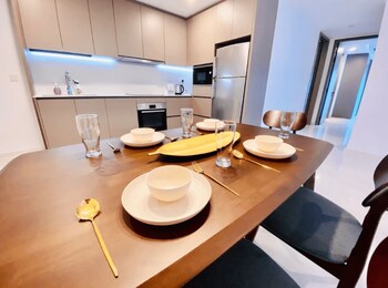 eaton serviced suite klcc