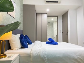 eaton serviced suite klcc