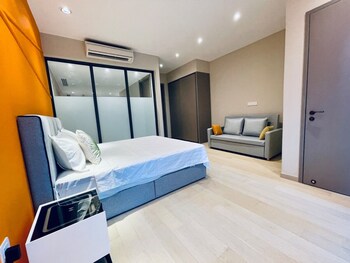 eaton serviced suite klcc
