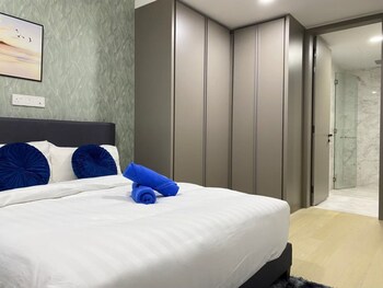 eaton serviced suite klcc