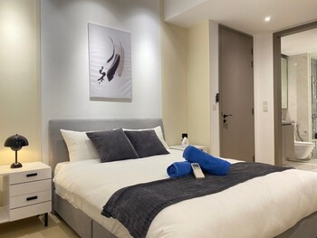 eaton serviced suite klcc
