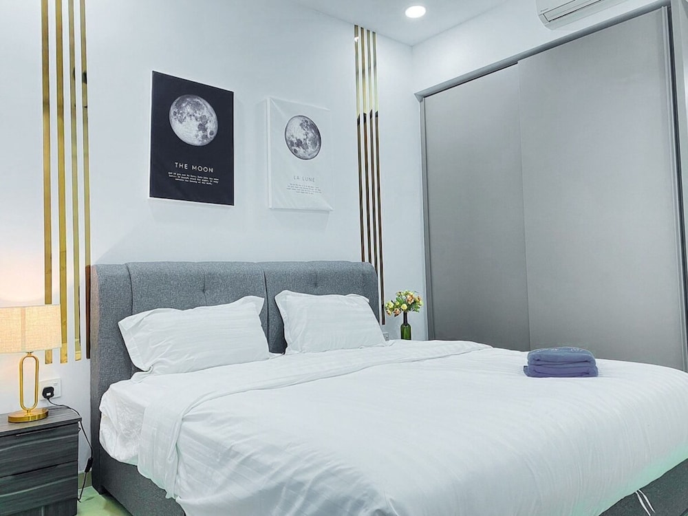 eaton serviced suite klcc